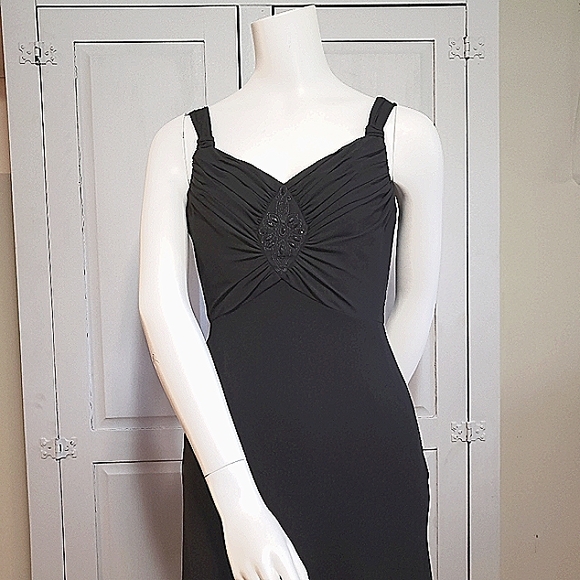 Evan Piccone 6P Vintage Black Crepe Dress - Picture 6 of 7